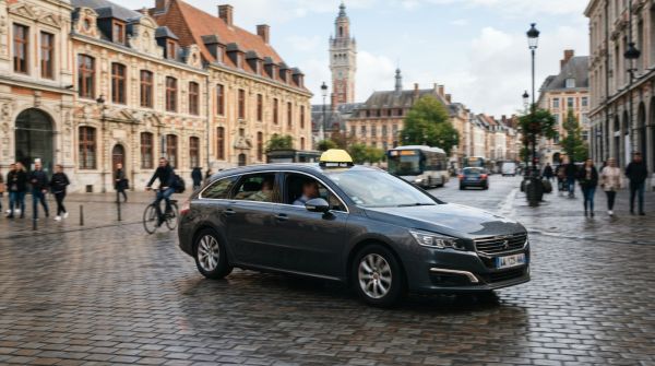 Comment trouver un taxi à lille facilement avec non-stop taxi